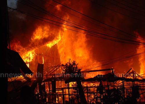 ไฟไหม้ชุมชนเก่าแก่เมืองหาดใหญ่