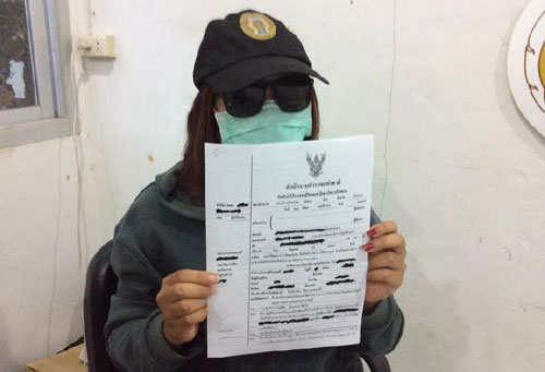 อาจารย์หื่นพานักศึกษาเข้าม่านรูด ขอมีเซ็กส์แลกเกรด 