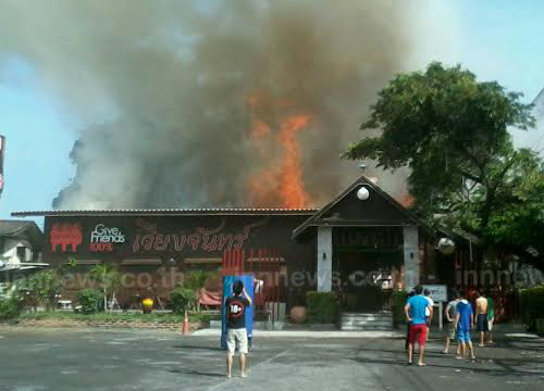 ไฟไหม้ร้านอาหารเวียงจันทร์ ปทุมธานี