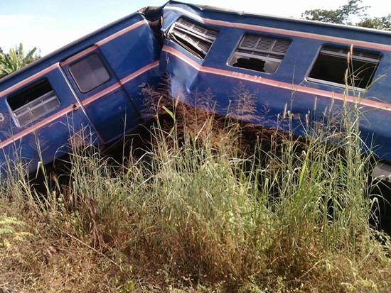 รถไฟชนรถบรรทุกที่ขอนแก่น