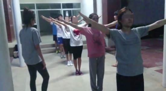  คลิปรุ่นพี่ด่ารุ่นน้อง ซ้อมหลีดไม่ได้ดังใจ ปะทะวุ่น