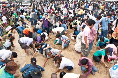 พระราชพิธีพืชมงคล 2555