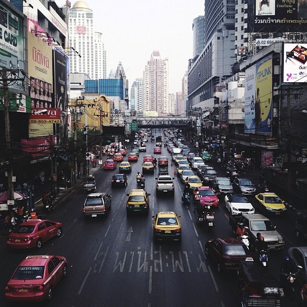 อินสตาแกรม เผย กทม. เป็นเมืองที่มีผู้บันทึกภาพ Instagram มากที่สุดปี 2012