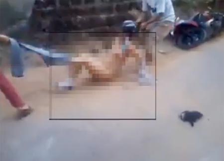 คลิป หญิงเวียดนามถูกทุบตีจับแก้ผ้า หลังถูกเข้าใจว่าเป็นชู้