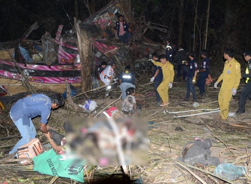 รถทัวร์ตกเหวดอยลวก จ.ตาก