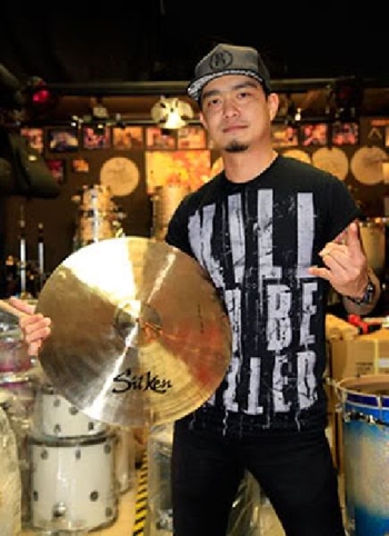 ชัช บอดี้สแลม