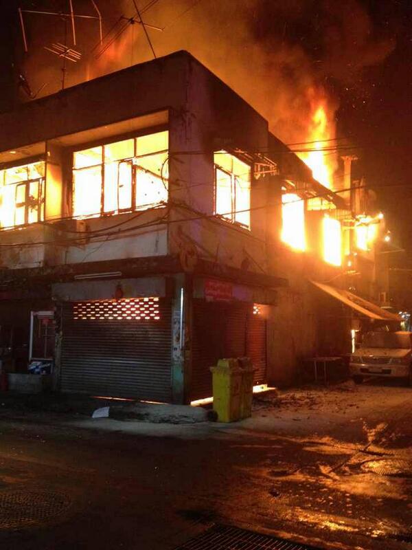 ไฟไหม้อาคารพาณิชย์ ประชาสงเคราะห์ 2 ดับยกครัว 4 ศพ