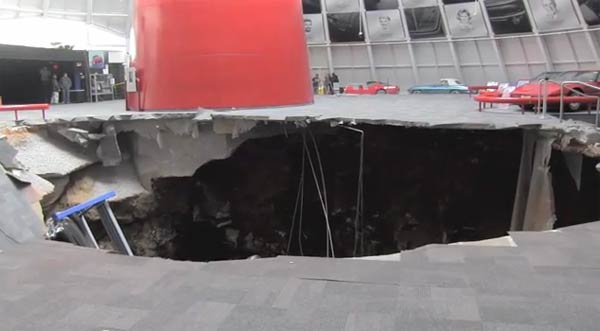 หลุมยุบสหรัฐฯ