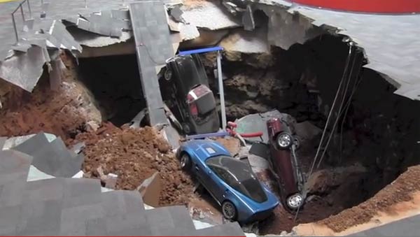 หลุมยุบสหรัฐฯ