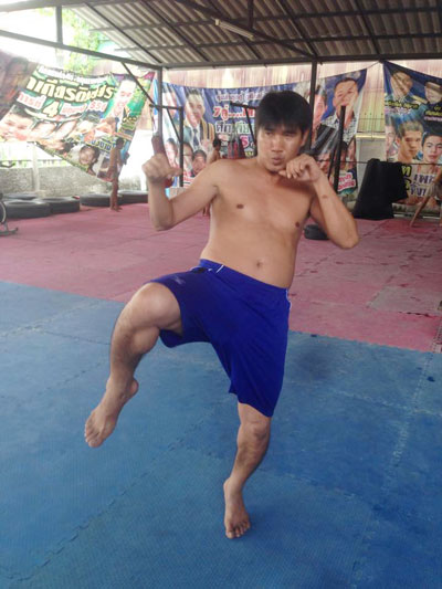 สมรักษ์ คำสิงห์ เบี้ยวขึ้นชก