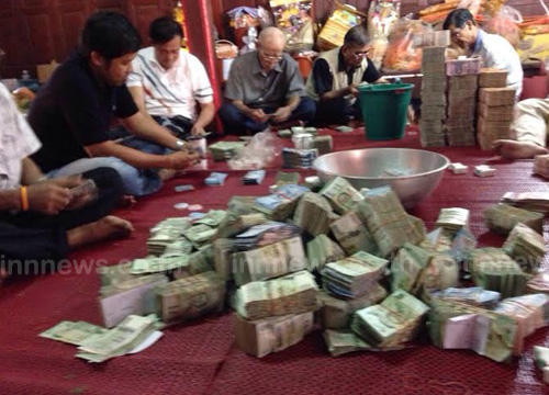 เจอเงินอีก 17 ล้านซุกวัดพระบรมธาตุ รวมของเก่าเป็น 60 ล้าน