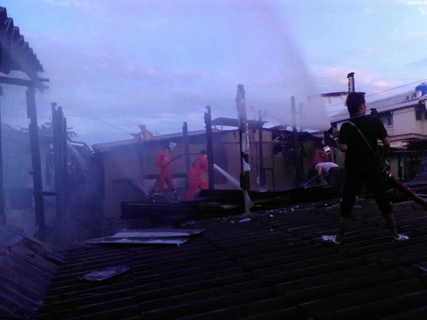 ไฟไหม้ชุมชน 70 ไร่ คลองเตย