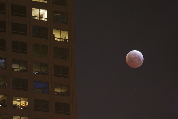 จันทรุปราคา 2558