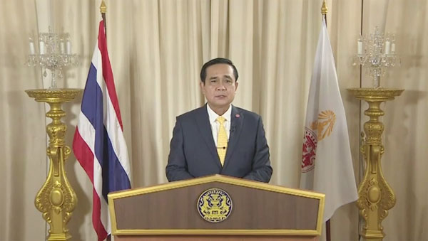 นายกฯ อวยพรปีใหม่ 2558