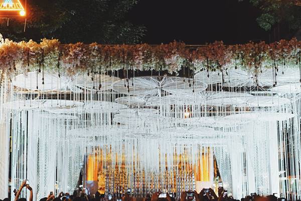 ซุ้มดอกไม้เพื่อพ่อ