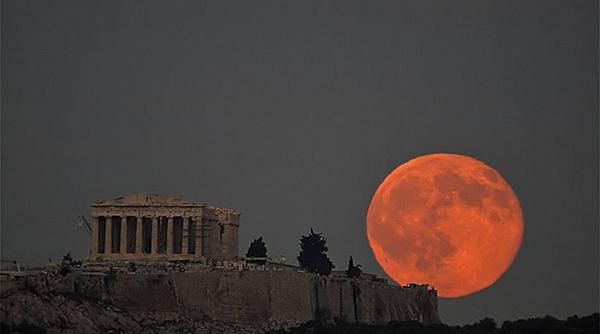 พระจันทร์สีเลือด จันทรุปราคา 2557