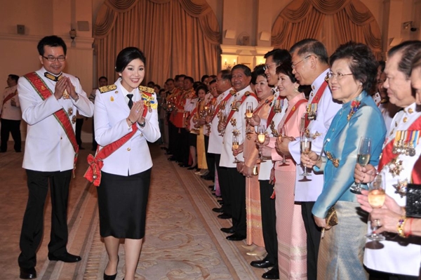 ยิ่งลักษณ์ ชินวัตร นำ ครม. จัดงานสันนิบาตเฉลิมพระเกียรติ