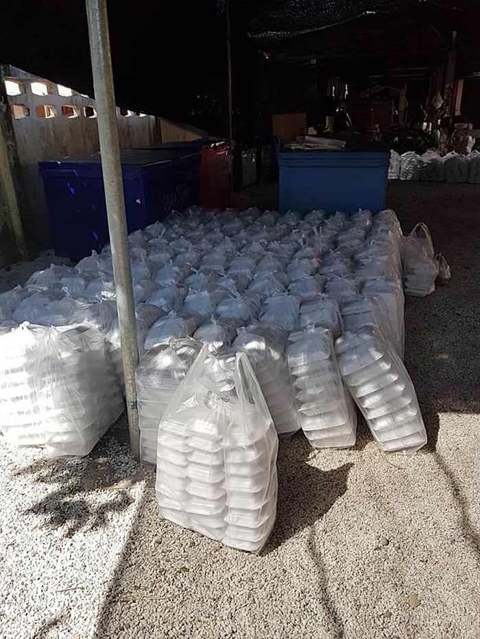 แม่ค้าถูกหลอกทำข้าวหมื่นกล่อง