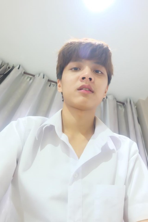 น้องกาญจน์ สาวประเภทสอง