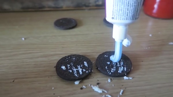 แกล้งชายไร้บ้าน