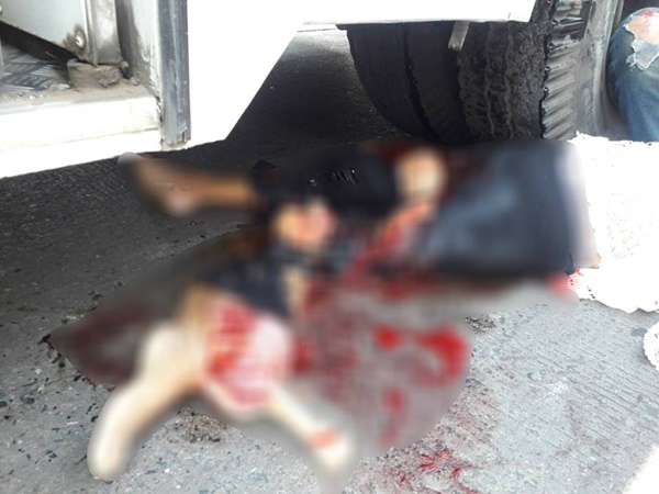 หญิงถูกรถเมล์ทับขาขาด