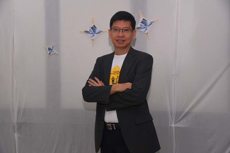 นพ.ธนะพงศ์ จินวงษ์