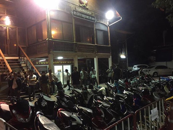 ตำรวจหนุ่มแฝงตัวแก๊งเด็กแว้น