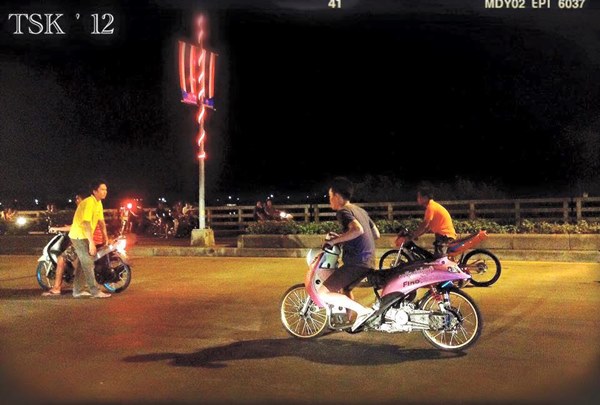 สนามแข่งรถย่านสะพานใหม่