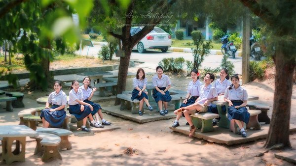 ภาพถ่ายนอกรอบก่อนเรียนจบ