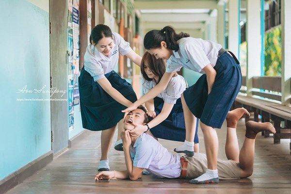 ภาพถ่ายนอกรอบก่อนเรียนจบ