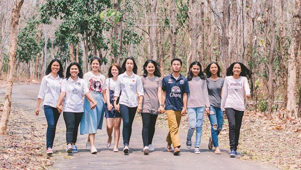 ภาพถ่ายนอกรอบก่อนเรียนจบ