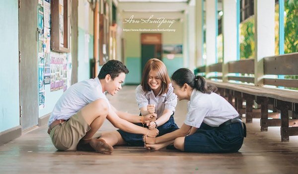 ภาพถ่ายนอกรอบก่อนเรียนจบ