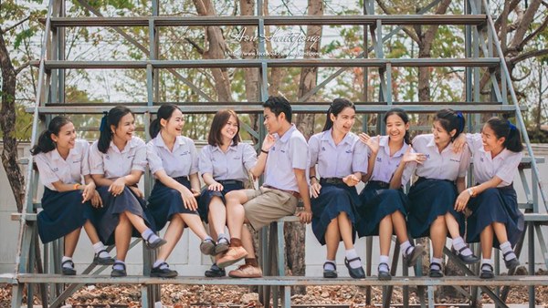 ภาพถ่ายนอกรอบก่อนเรียนจบ