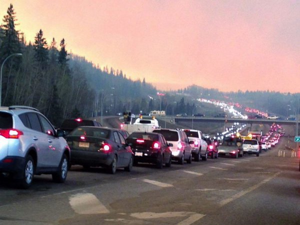 ไฟป่าครั้งใหญ่ในแคนาดา