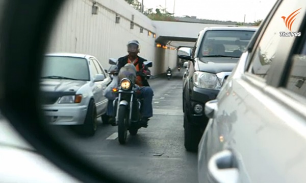 กฎจราจรฉบับใหม่ ห้ามมอเตอร์ไซค์วิ่งขึ้น 39 สะพาน 6 อุโมงค์