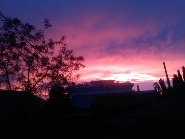 ท้องฟ้าสีแดง