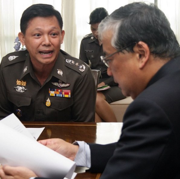 พงศพัศ จ่อสอบ เน วัดดาว