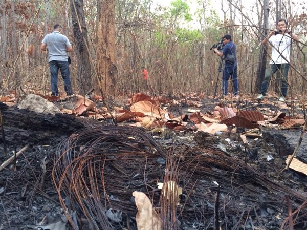 ศพถูกเผานั่งยาง