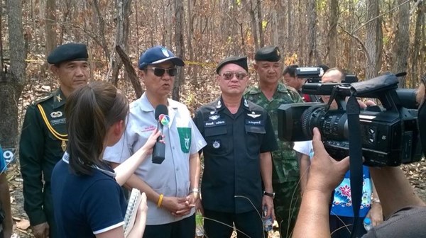 ศพถูกเผานั่งยาง