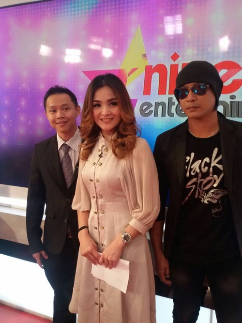 แคนดี้ รากแก่น ตั้งโต๊ะแถลงข่าวโต้กลับโรงแรมดัง