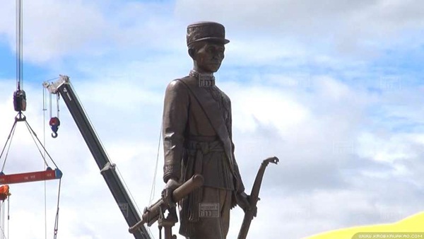 สมเด็จพระบูรพกษัตริย์แห่งสยาม ประดิษฐานที่อุทยานราชภักดิ์