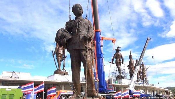 สมเด็จพระบูรพกษัตริย์แห่งสยาม ประดิษฐานที่อุทยานราชภักดิ์