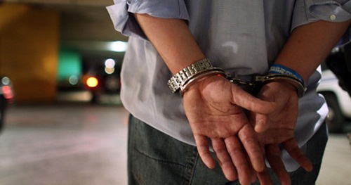 ฆาตกรโหดฆ่าคว้านท้อง