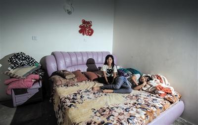 ครอบครัวจีนลูก 7 ถูกปรับอื้อ 3.7 ล้าน