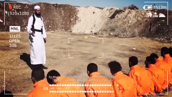 กบฏซีเรียจับนักโทษ ISIS อัดคลิปสังหาร