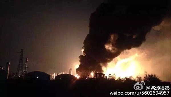 โรงงานดอกไม้ไฟระเบิดที่จีน