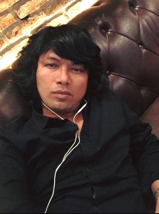 เสก โลโซ โพสต์ภาพทหารกล้าเสียชีวิต