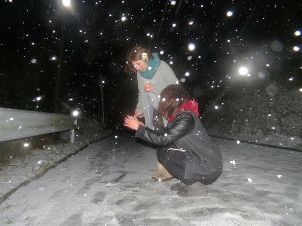 เกาะใต้ของญี่ปุ่นหิมะตกครั้งแรกในรอบ 115 ปี