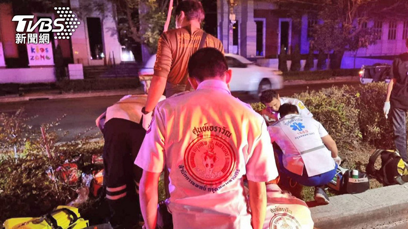 นักท่องเที่ยว ถูกรถชน