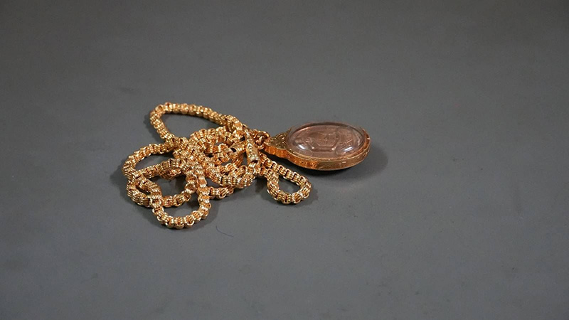 ตำรวจตั้งบ่อน